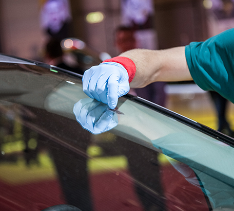 Mobile Auto Windshield Repair in St. Louis, MO